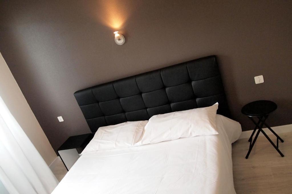 Hotel Le Rohu Сене Экстерьер фото